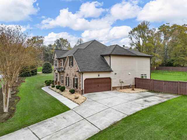 Photo of 101 Tuscany Falls Drive Photo of 101 Tuscany Falls Drive