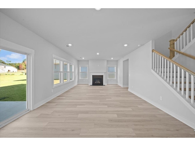 Photo of 302 Allingham Road