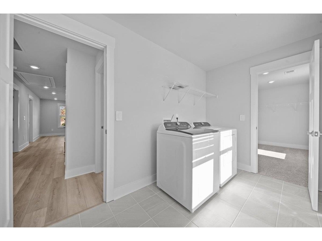 Photo of 302 Allingham Road