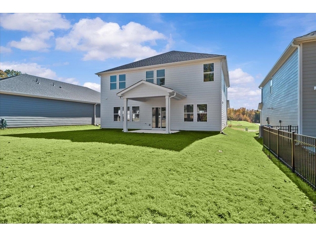 Photo of 302 Allingham Road