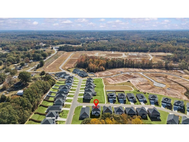 Photo of 302 Allingham Road