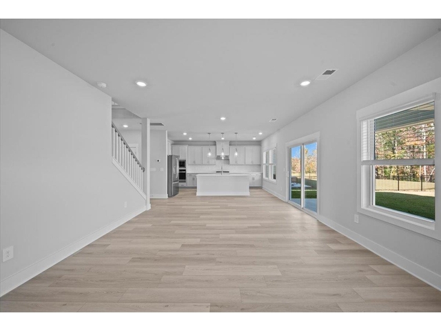 Photo of 302 Allingham Road