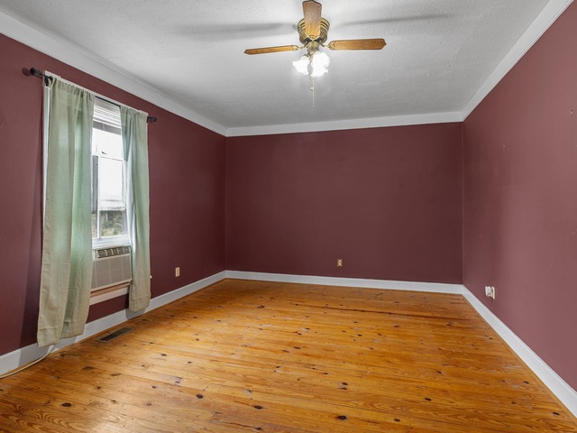 Photo of 1128 Highway 56 N Photo of 1128 Highway 56 N