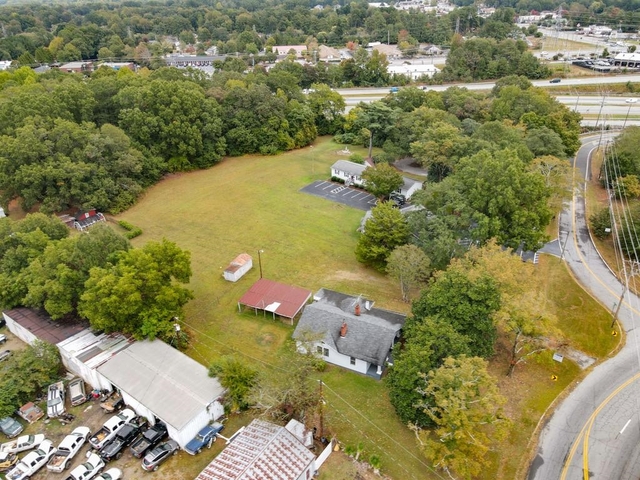 Photo of 315 S Blackstock Road Photo of 315 S Blackstock Road