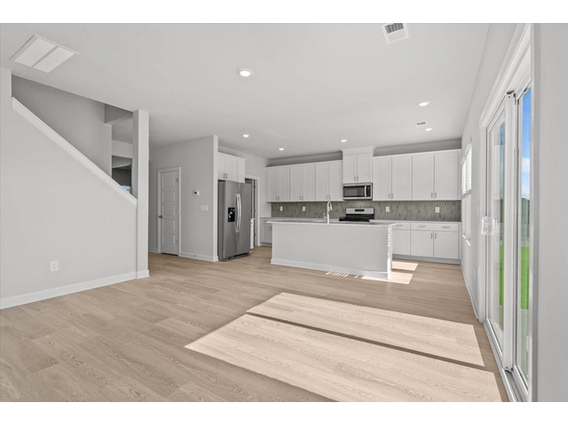 Photo of 579 Ward Wilson Trail