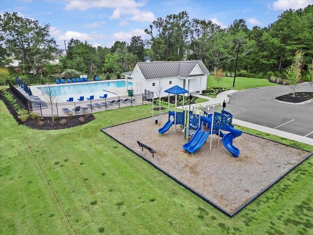 Photo of 579 Ward Wilson Trail