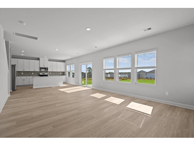 Photo of 579 Ward Wilson Trail