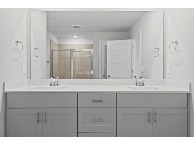 Photo of 567 Ward Wilson Trail