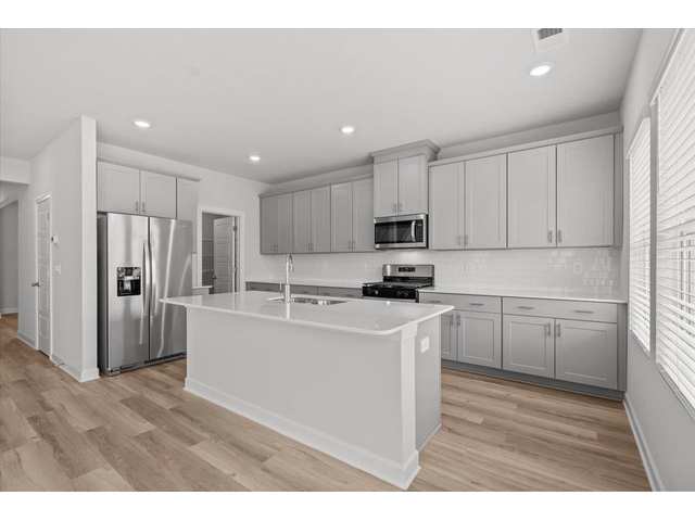 Photo of 567 Ward Wilson Trail