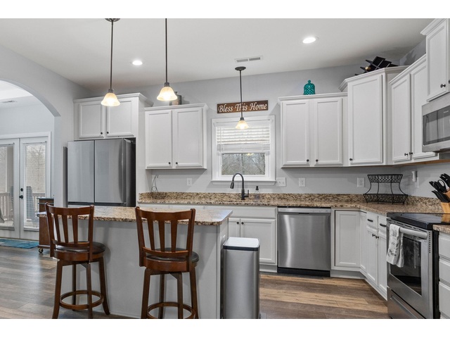 Photo of 31 Lyman Lake Road