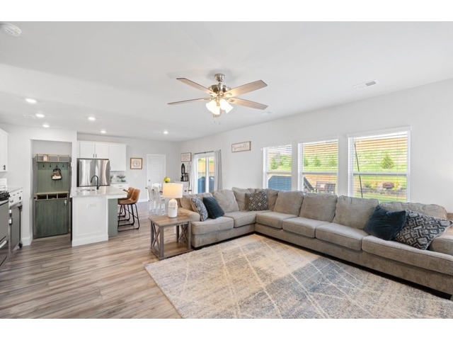 Photo of 1019 Appalachian Drive