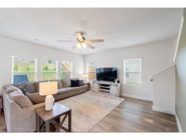 Photo of 1019 Appalachian Drive