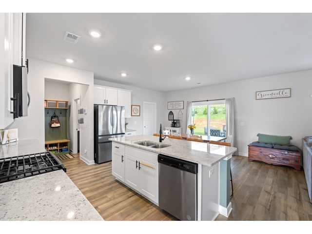 Photo of 1019 Appalachian Drive