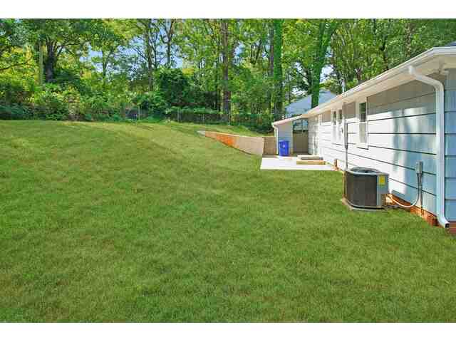 Photo of 516 Pennwood Drive Photo of 516 Pennwood Drive