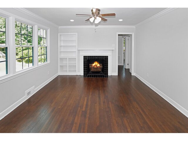 Photo of 516 Pennwood Drive Photo of 516 Pennwood Drive