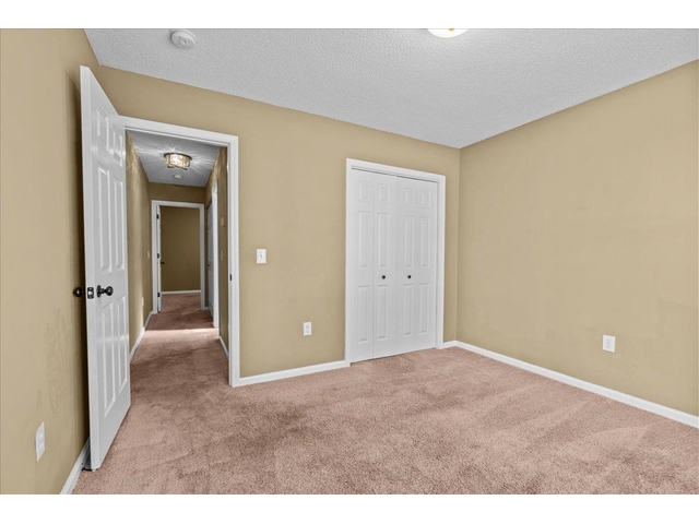 Photo of 267 W Pheasant Hill Drive Photo of 267 W Pheasant Hill Drive