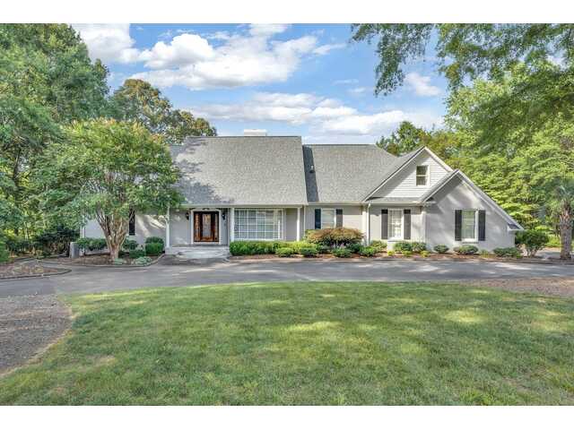 Photo of 207 Carolina Club Drive Drive