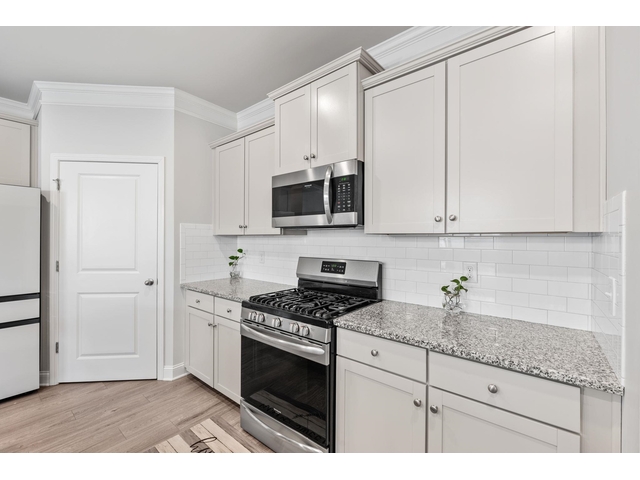 Photo of 704 Ridgeville Crossing Drive