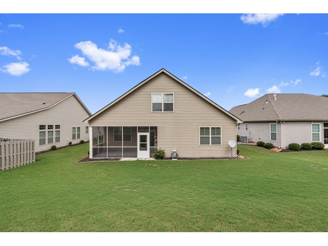 Photo of 704 Ridgeville Crossing Drive