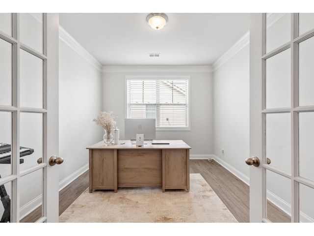 Photo of 704 Ridgeville Crossing Drive