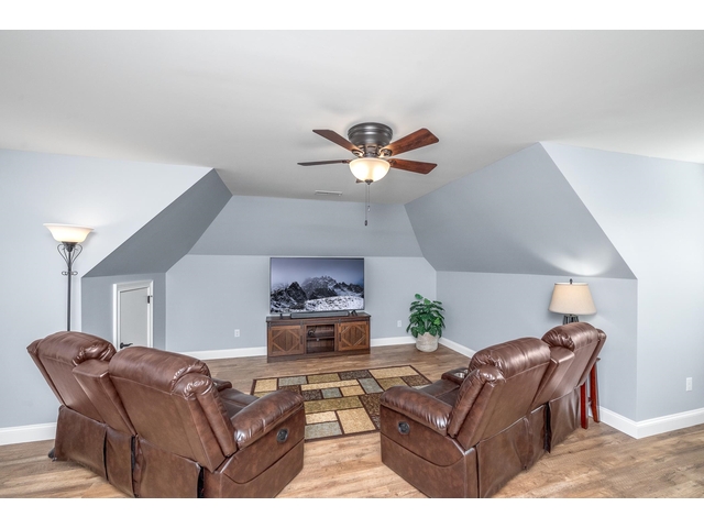 Photo of 1055 Cross Country Lane Photo of 1055 Cross Country Lane
