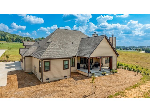 Photo of 1055 Cross Country Lane Photo of 1055 Cross Country Lane