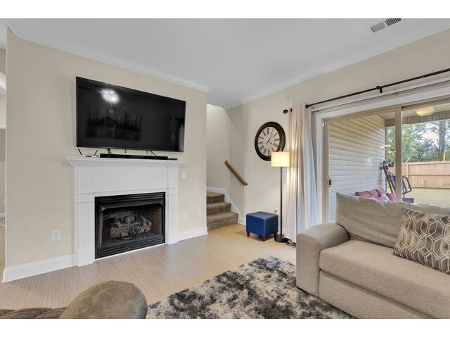 Photo of 853 Judah Drive