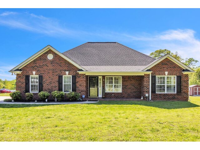 Photo of 110 White Oak Drive