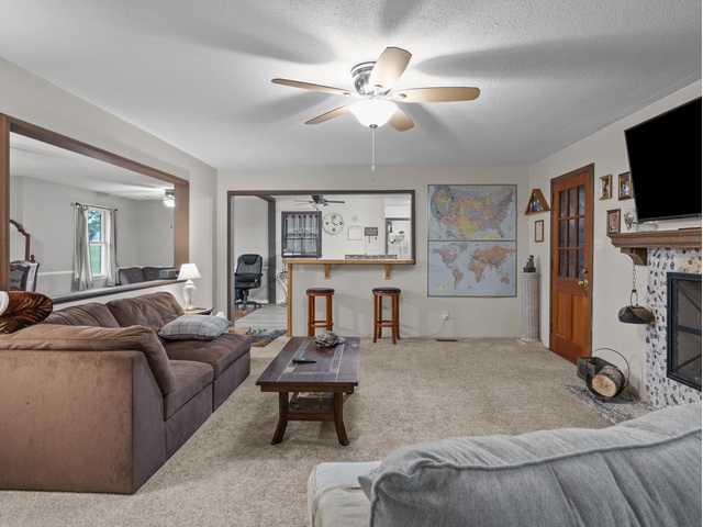 Photo of 228 Anita Drive Photo of 228 Anita Drive