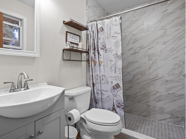 Photo of 228 Anita Drive Photo of 228 Anita Drive