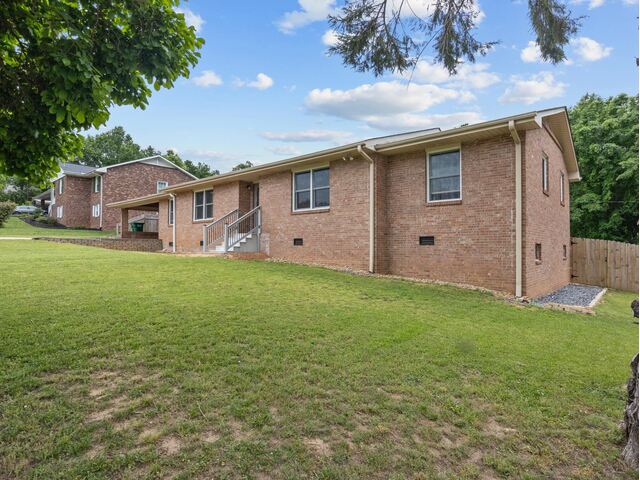 Photo of 228 Anita Drive Photo of 228 Anita Drive