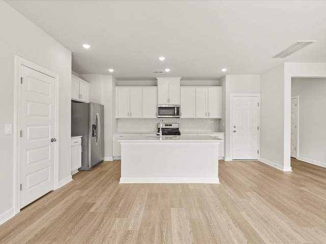 Photo of 128 Gardner Avenue