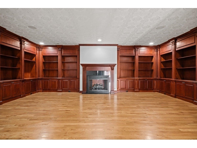Photo of 201 Corinthian Drive Photo of 201 Corinthian Drive