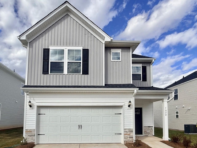 Photo of 1624 Savannah Mills Drive