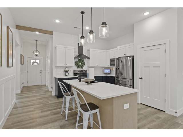 Photo of 2010 Meadow Glen Court