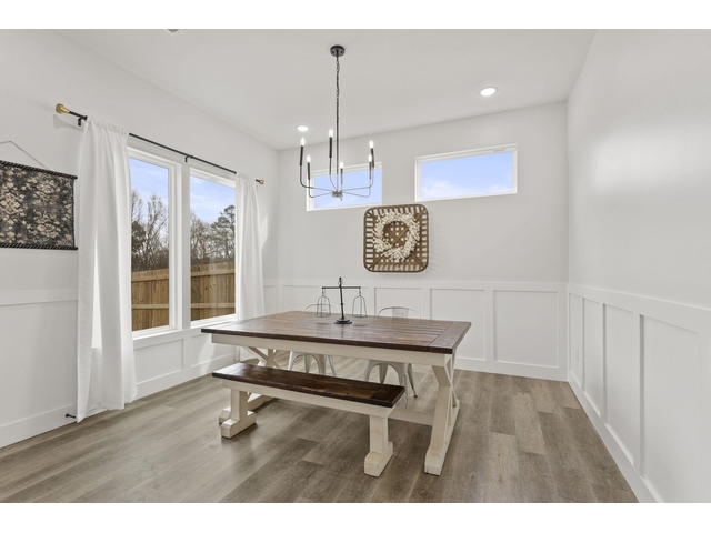 Photo of 2010 Meadow Glen Court