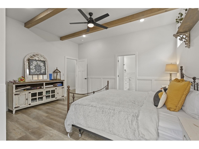 Photo of 2010 Meadow Glen Court