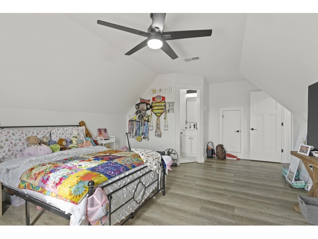 Photo of 2010 Meadow Glen Court