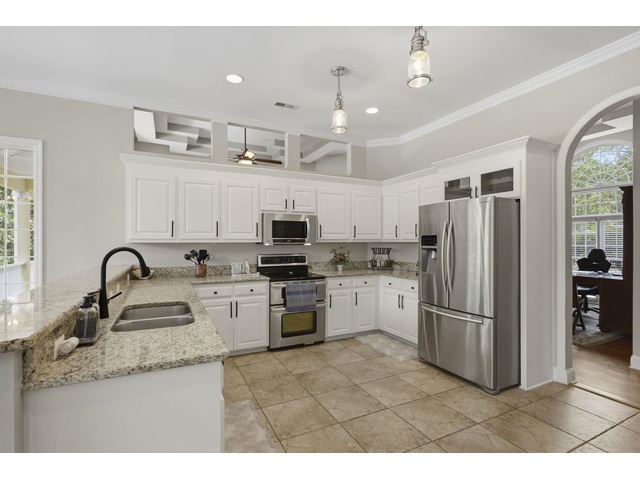 Photo of 752 Three Wood Lane