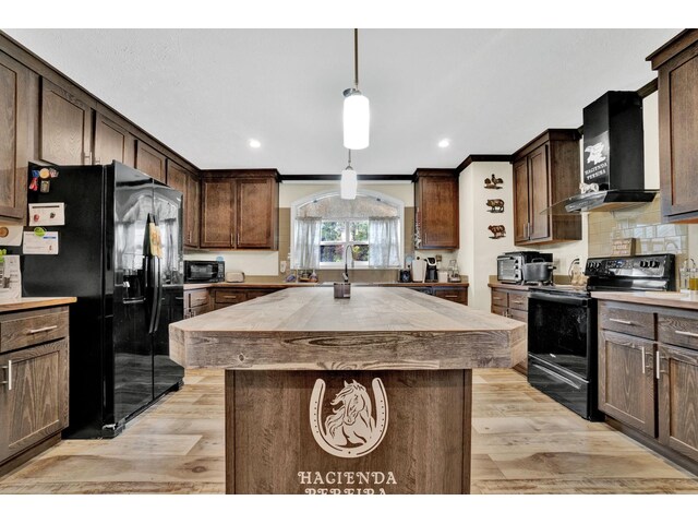 Photo of 945 Baggett Road Photo of 945 Baggett Road