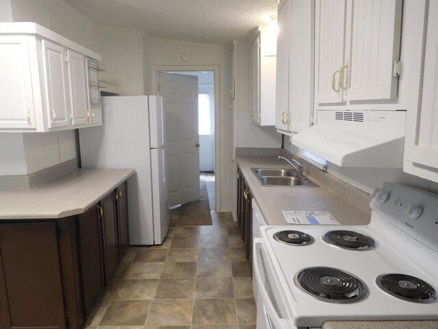 Photo of 260 Euphra Drive Drive Photo of 260 Euphra Drive Drive