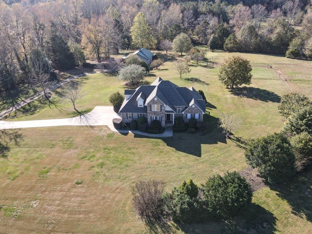 Photo of 719 Hickory Hollow Rd