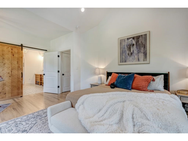 Photo of 355 Night Lark Lane