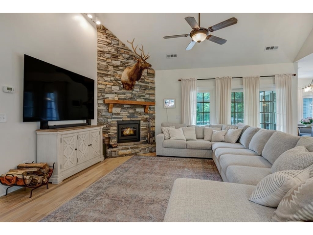 Photo of 355 Night Lark Lane