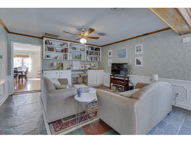 Photo of 136 Club Drive