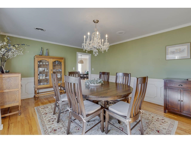 Photo of 136 Club Drive