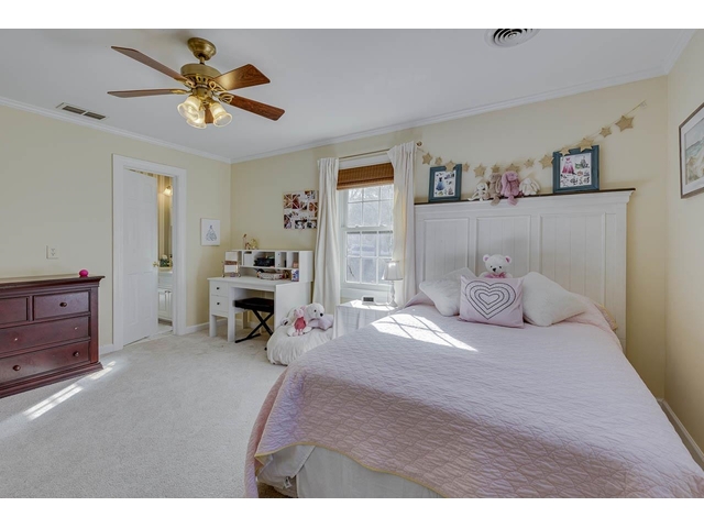 Photo of 136 Club Drive