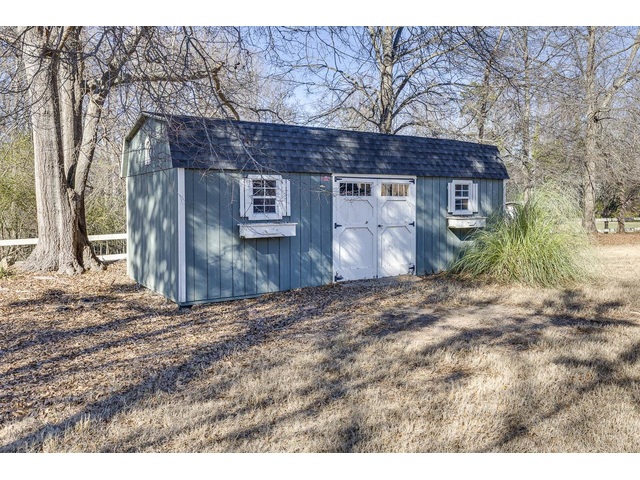 Photo of 136 Club Drive