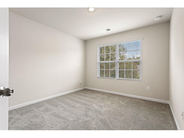 Photo of 8 Loebner Lane Photo of 8 Loebner Lane