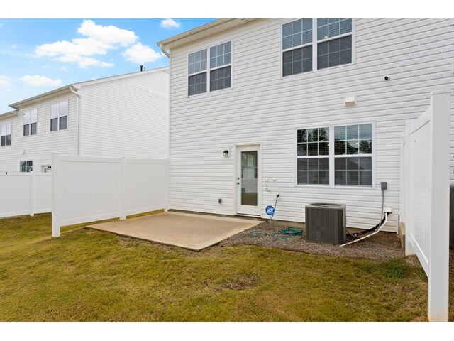 Photo of 8 Loebner Lane Photo of 8 Loebner Lane